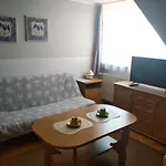 Проживание в семье Szmaragd