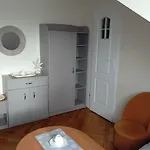 Szmaragd Проживание в семье Колобжег