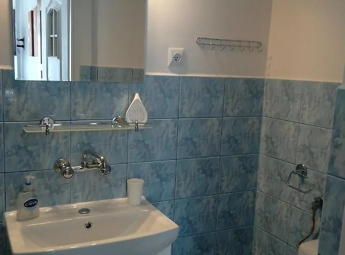 Szmaragd 民宿 科沃布热格