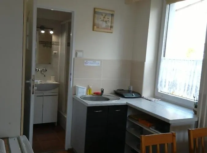 Szmaragd 科沃布热格