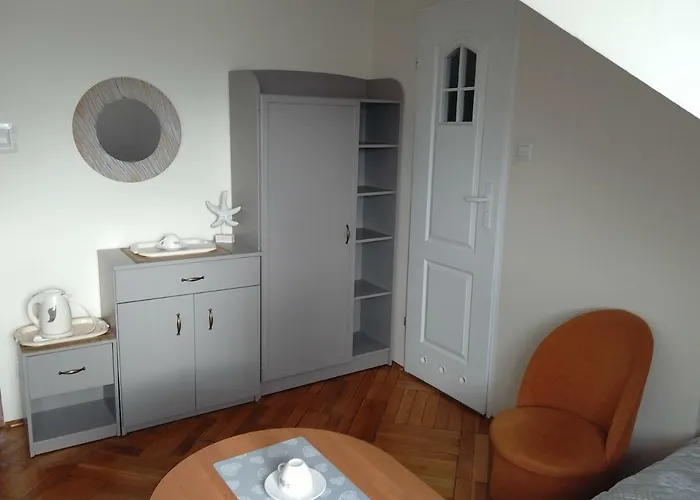 Szmaragd 民宿 科沃布热格